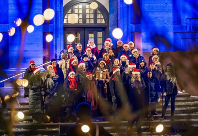 Levande julkalender är tillbaka – första luckan är öppnad